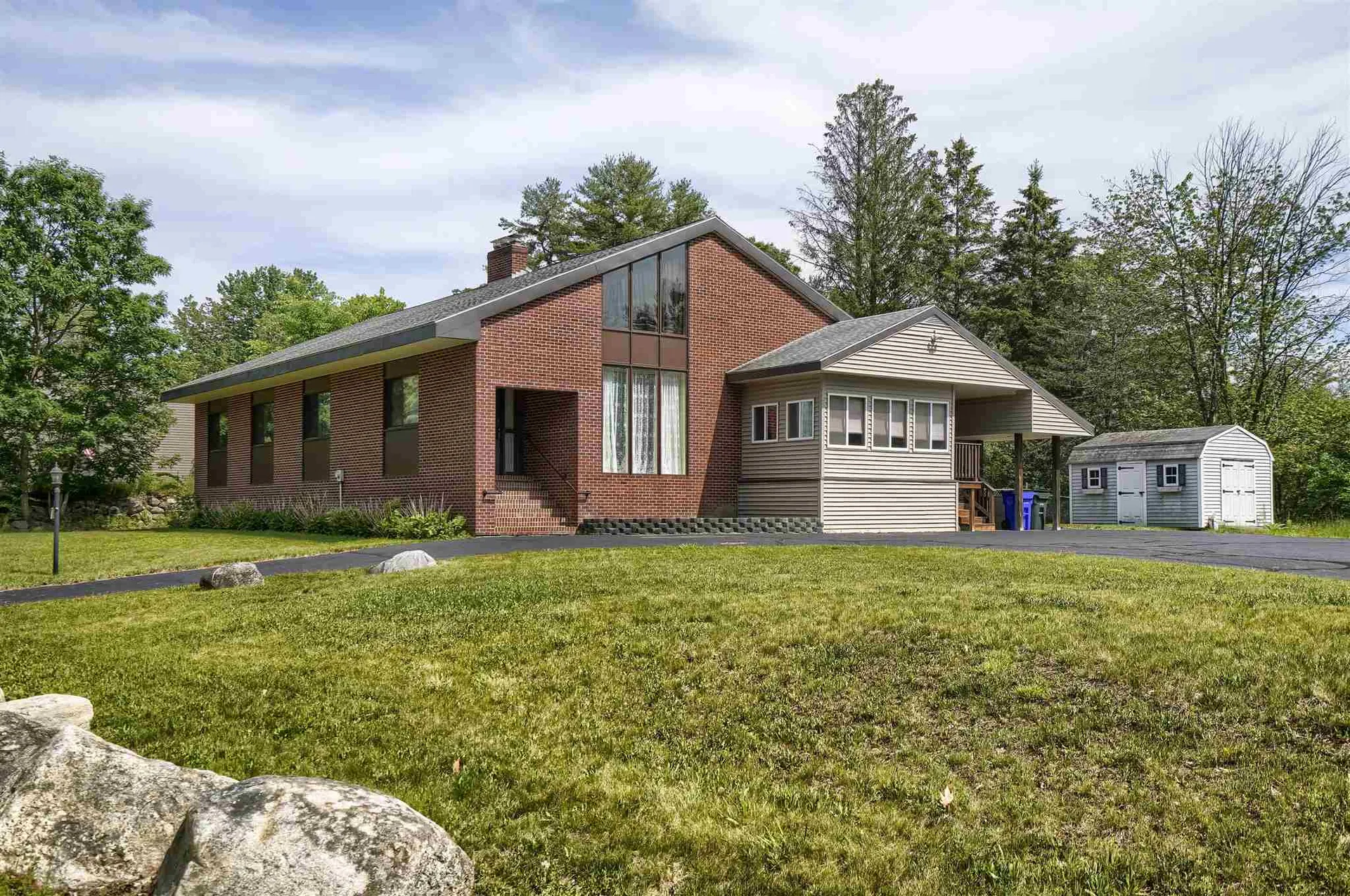 87 New Boston Road Goffstown NH 03045