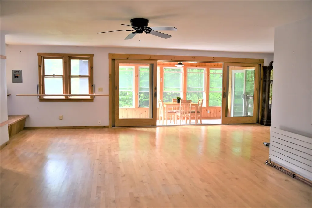 135 Governor Peck Road Jericho VT 05465