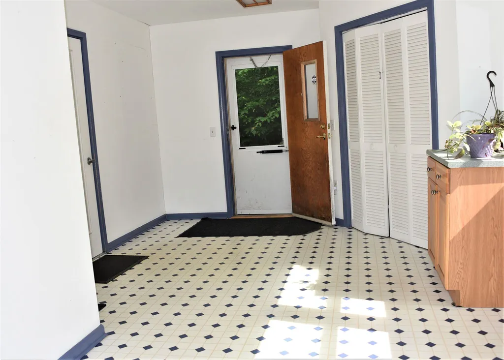 135 Governor Peck Road Jericho VT 05465