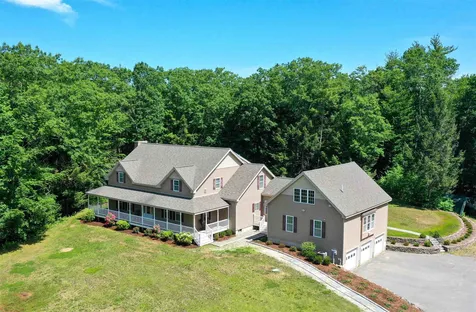 69 North Road Kingston NH 03848