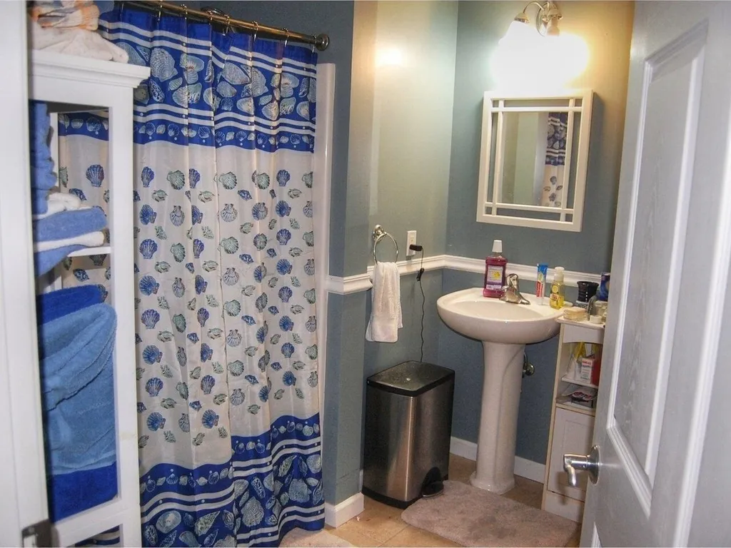 99 Eldredge Street South Burlington VT 05403
