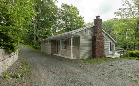 7 Lower Cemetery Road Langdon NH 03602