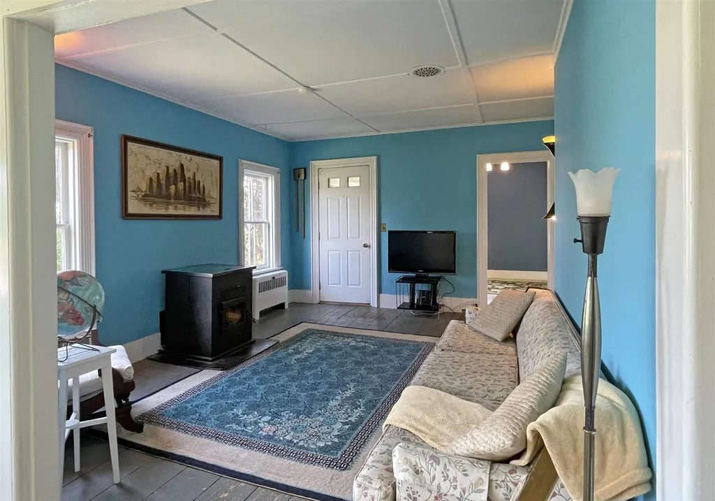 3433 Route 7 Ferrisburgh VT 05456