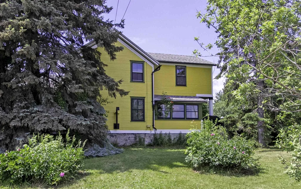 3433 Route 7 Ferrisburgh VT 05456