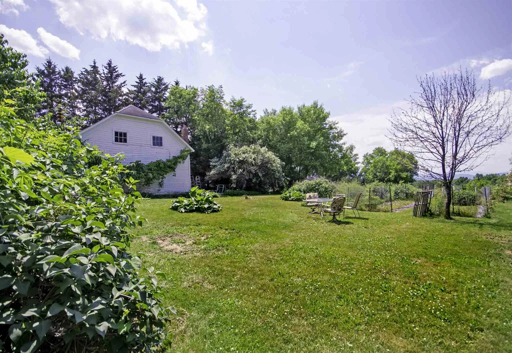 3433 Route 7 Ferrisburgh VT 05456