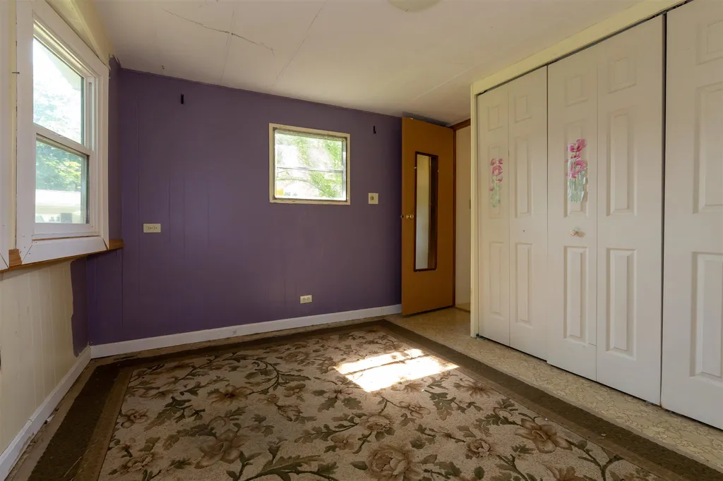 2 Marilyn Drive Allenstown NH 03275