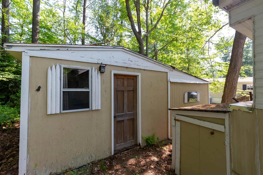 2 Marilyn Drive Allenstown NH 03275