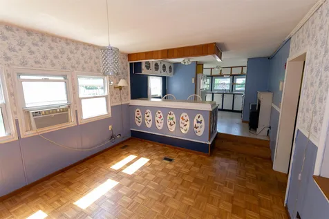 2 Marilyn Drive Allenstown NH 03275