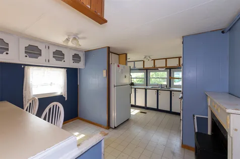 2 Marilyn Drive Allenstown NH 03275