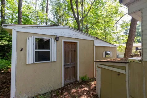 2 Marilyn Drive Allenstown NH 03275