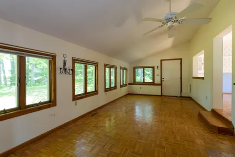2 Marilyn Drive Allenstown NH 03275