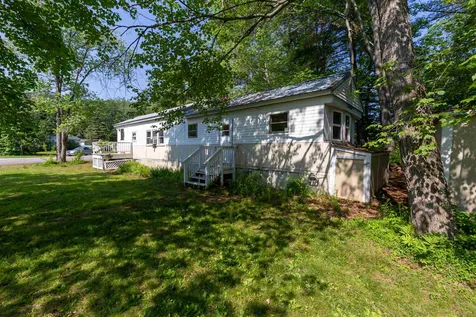 2 Marilyn Drive Allenstown NH 03275