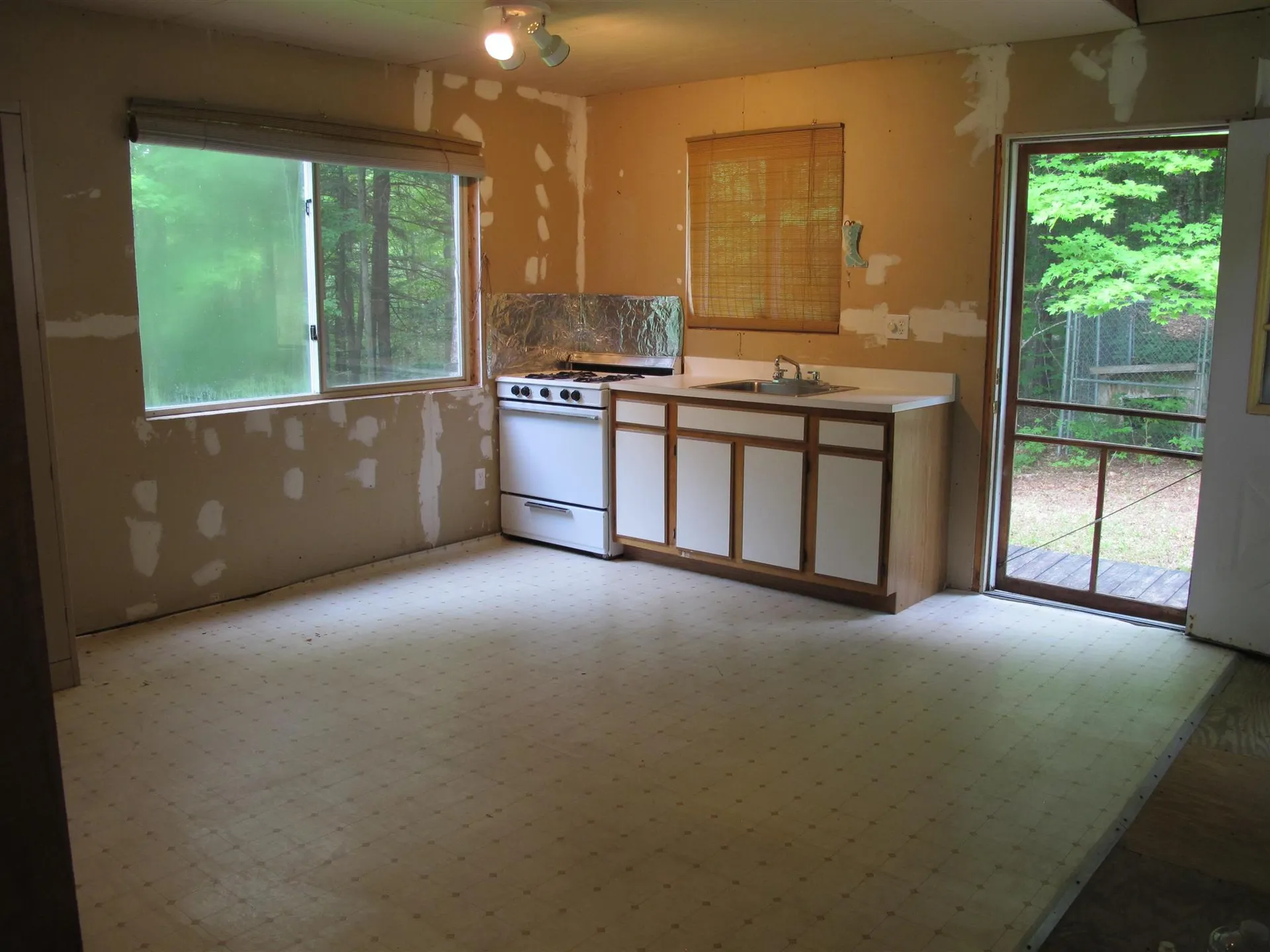 38 Powers Road Topsham VT 05076