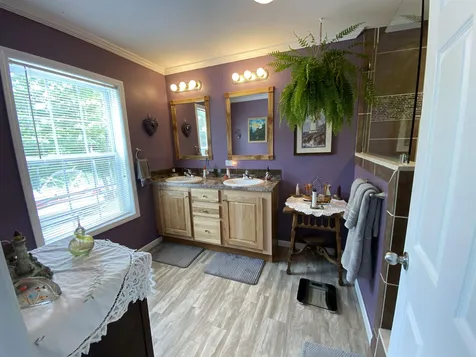 211 Walbridge Road Cabot VT 05647