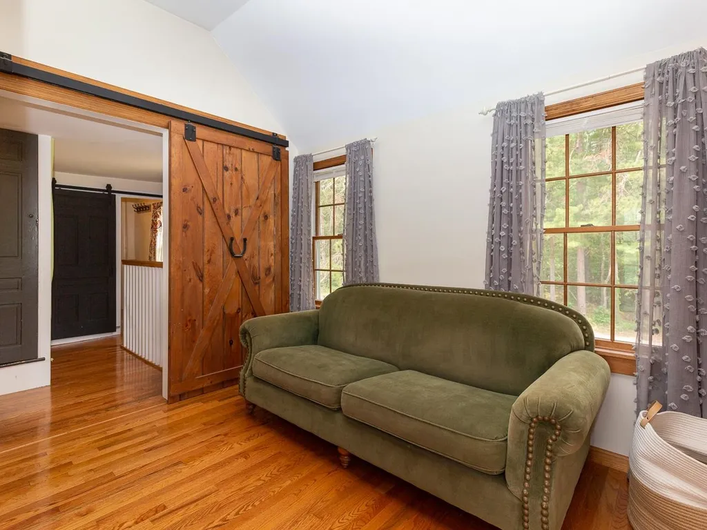 352 Packers Falls Road Durham NH 03824