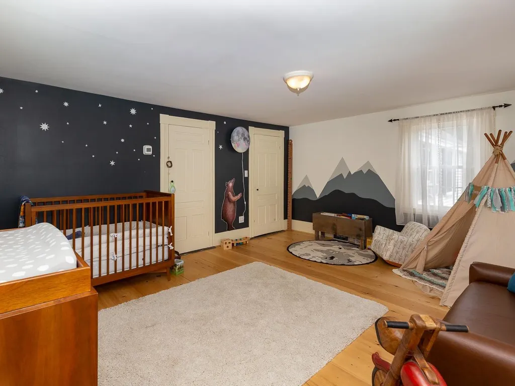 352 Packers Falls Road Durham NH 03824