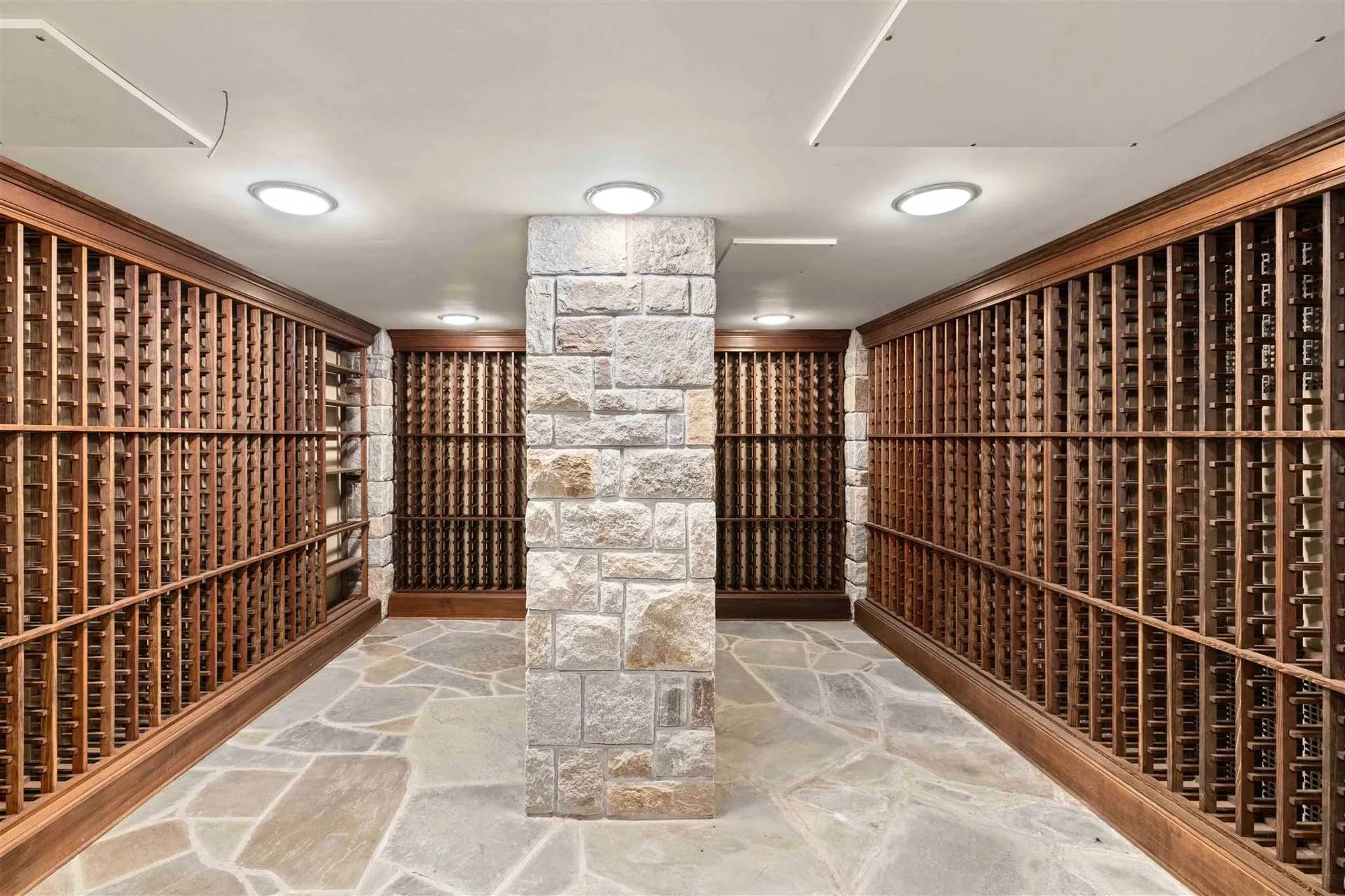 1403 Quechee West Hartford Road Hartford VT 05059