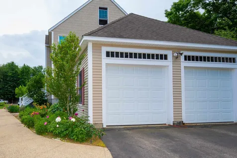 45 Belgian Drive Seabrook NH 03874