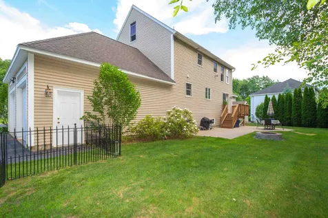 45 Belgian Drive Seabrook NH 03874