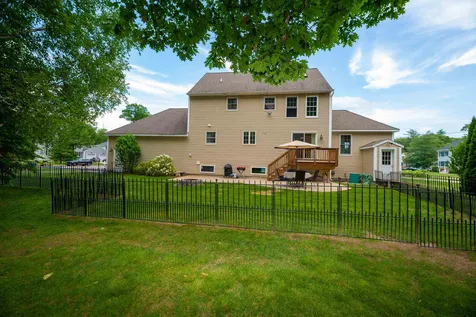 45 Belgian Drive Seabrook NH 03874