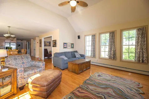 45 Belgian Drive Seabrook NH 03874