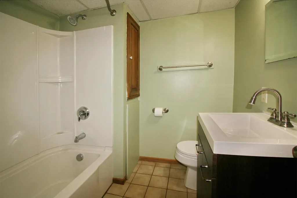 19 Shady Lane Dover NH 03820