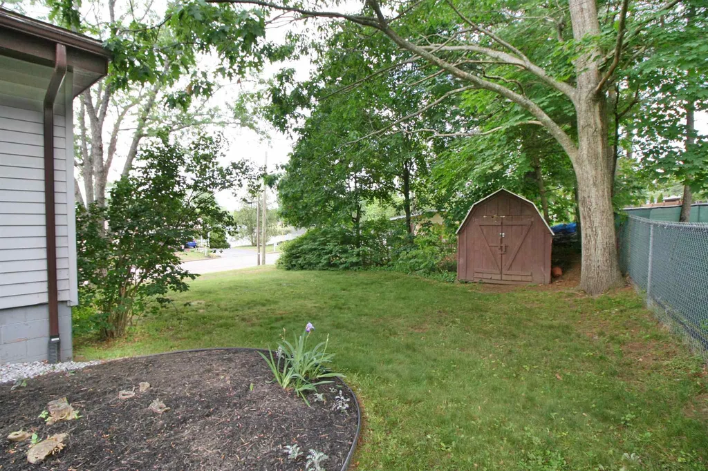 19 Shady Lane Dover NH 03820