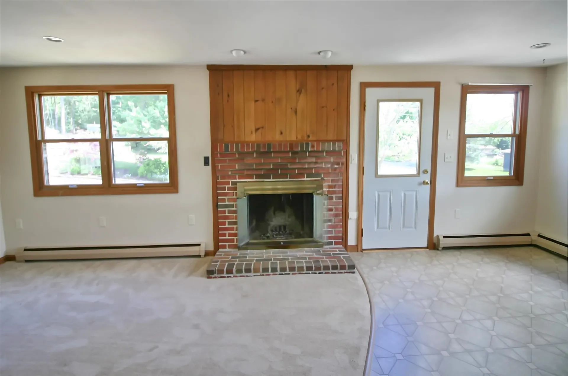 19 Shady Lane Dover NH 03820