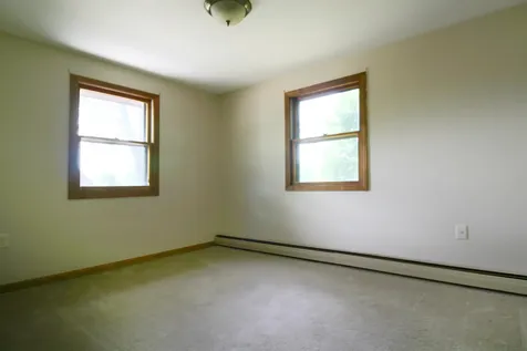 19 Shady Lane Dover NH 03820