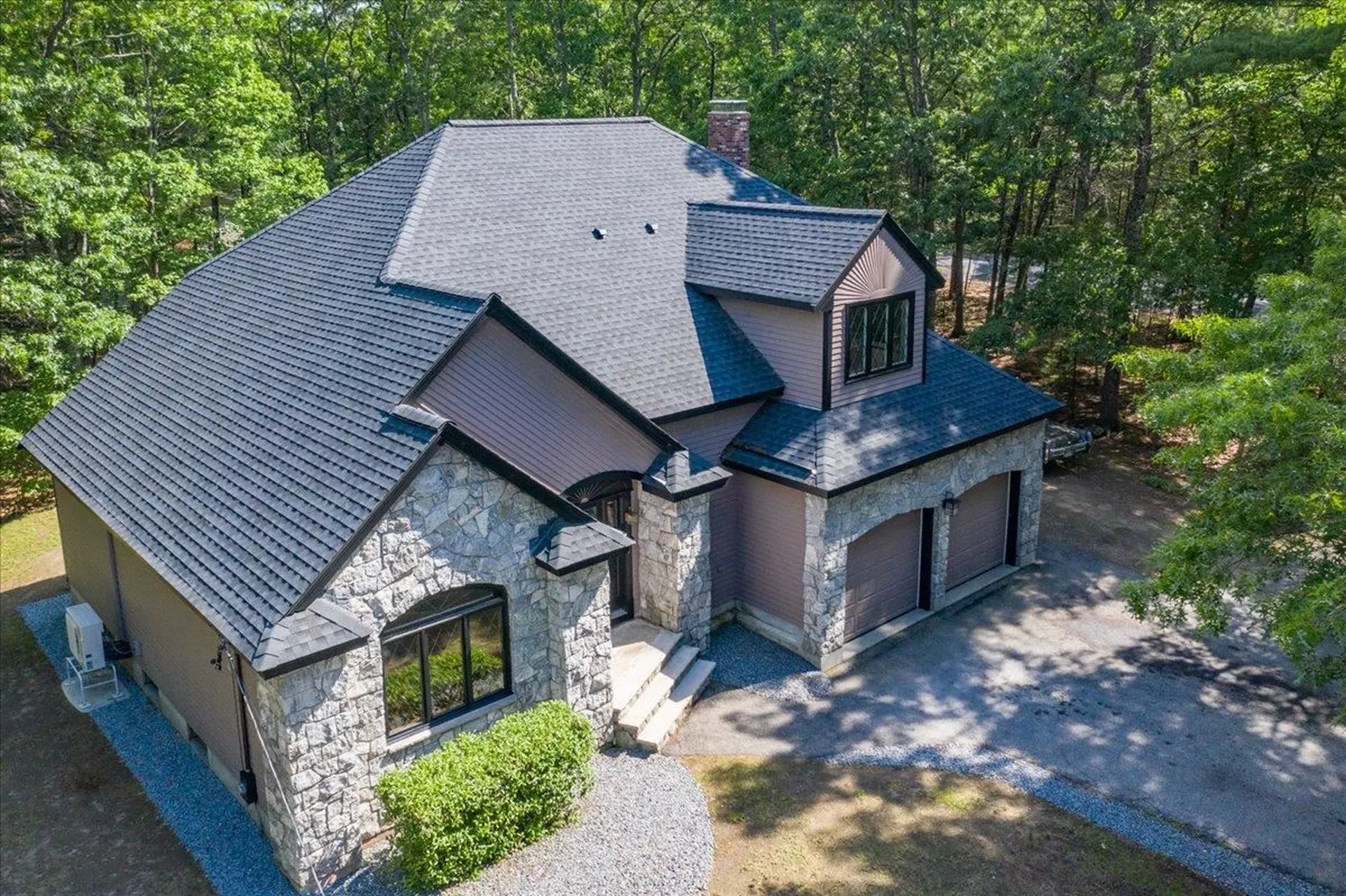 1 Colby Lane Pelham NH 03076