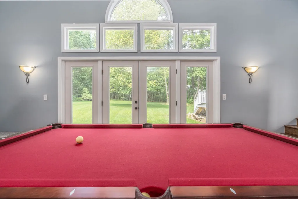 5 Jade Road Merrimack NH 03054