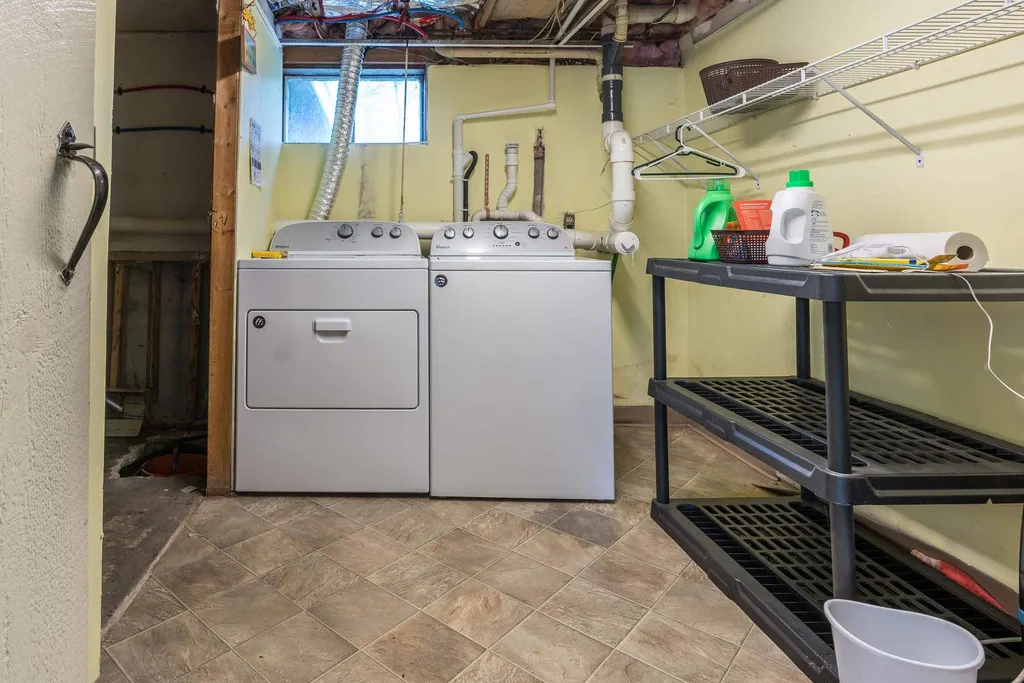 5 Jade Road Merrimack NH 03054