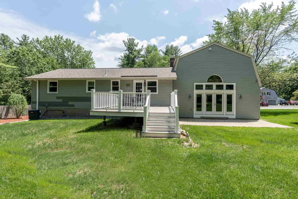 5 Jade Road Merrimack NH 03054