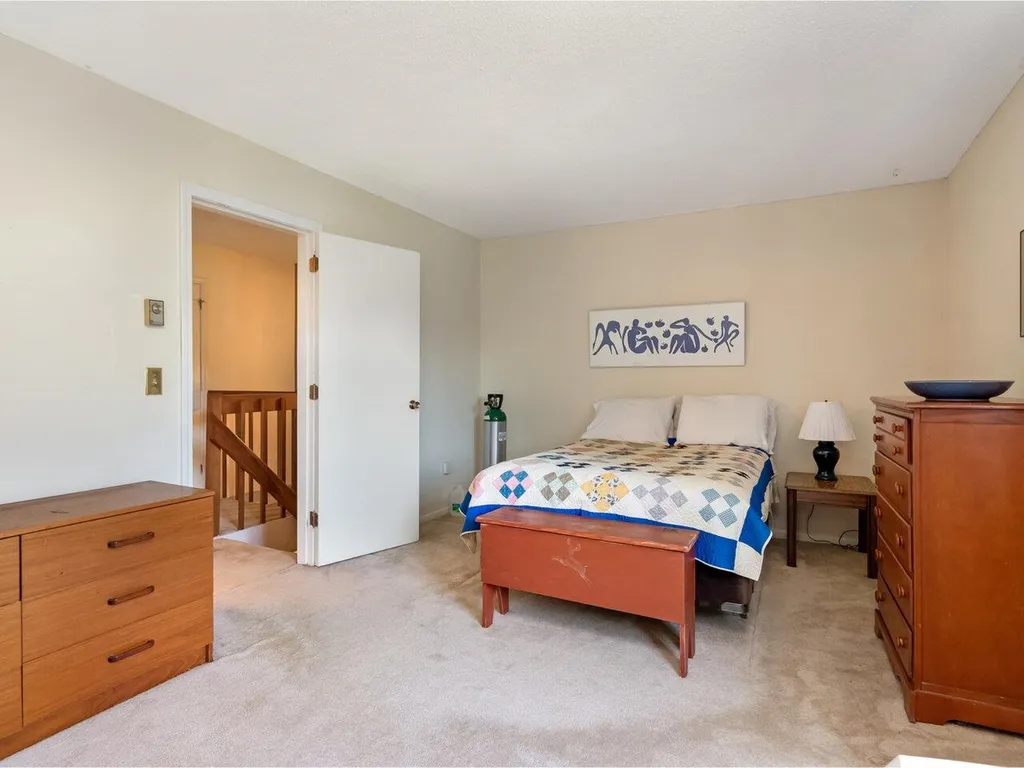 B10 Stonehedge Drive South Burlington VT 05403