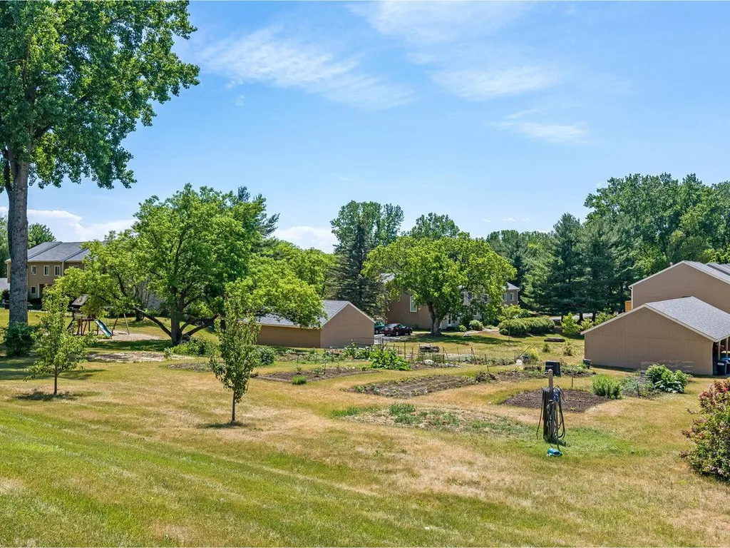 B10 Stonehedge Drive South Burlington VT 05403