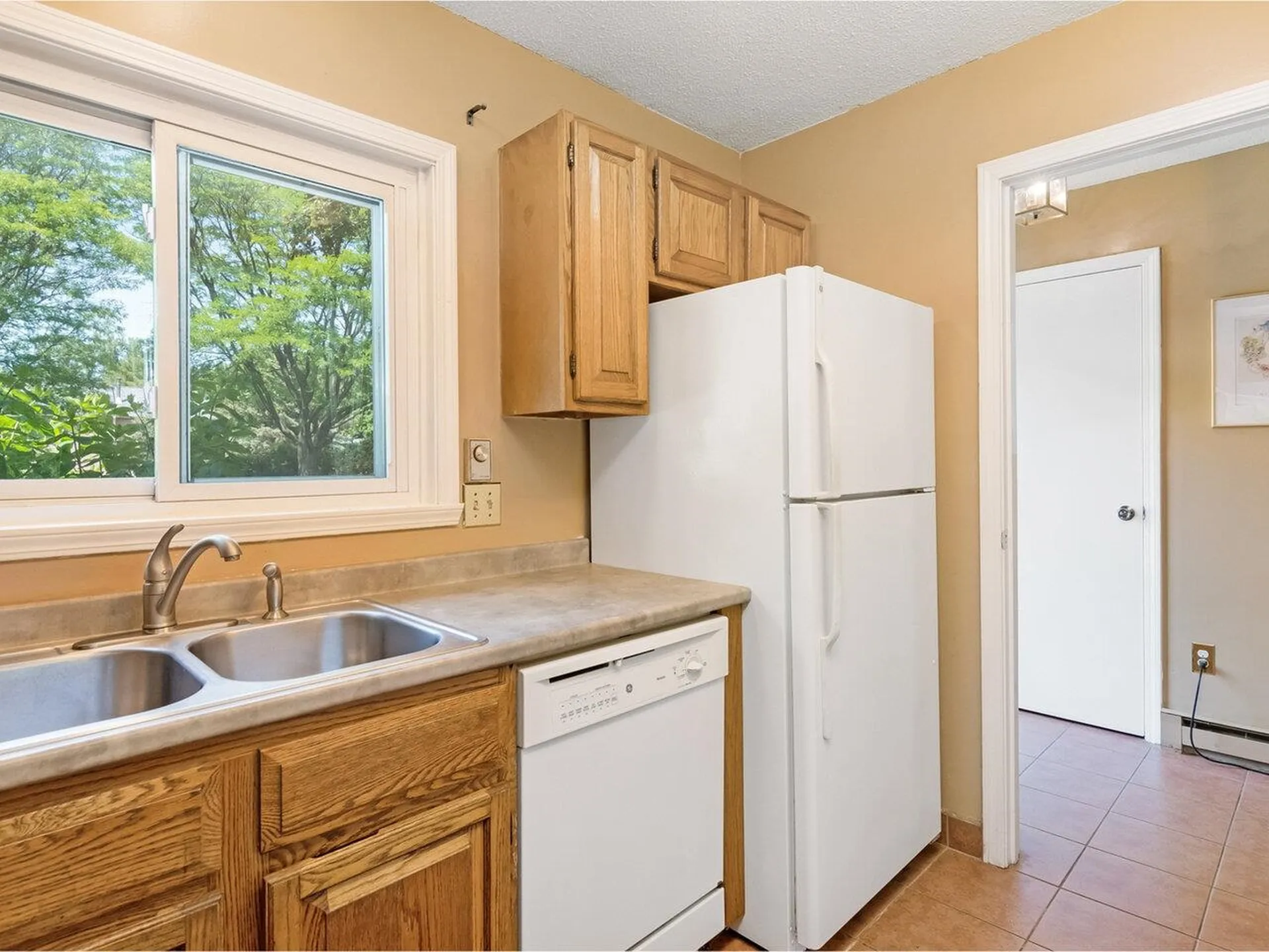 B10 Stonehedge Drive South Burlington VT 05403