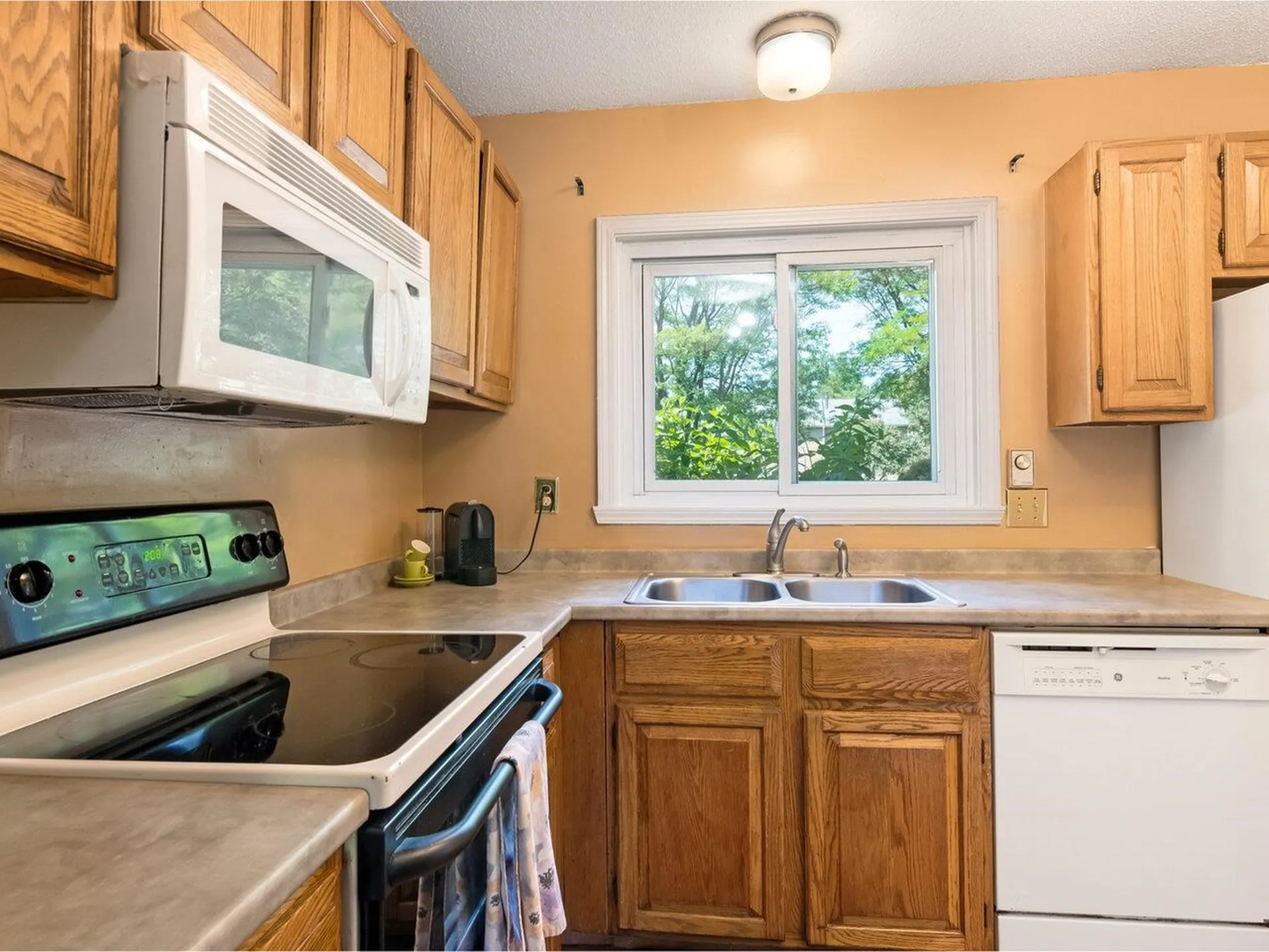 B10 Stonehedge Drive South Burlington VT 05403