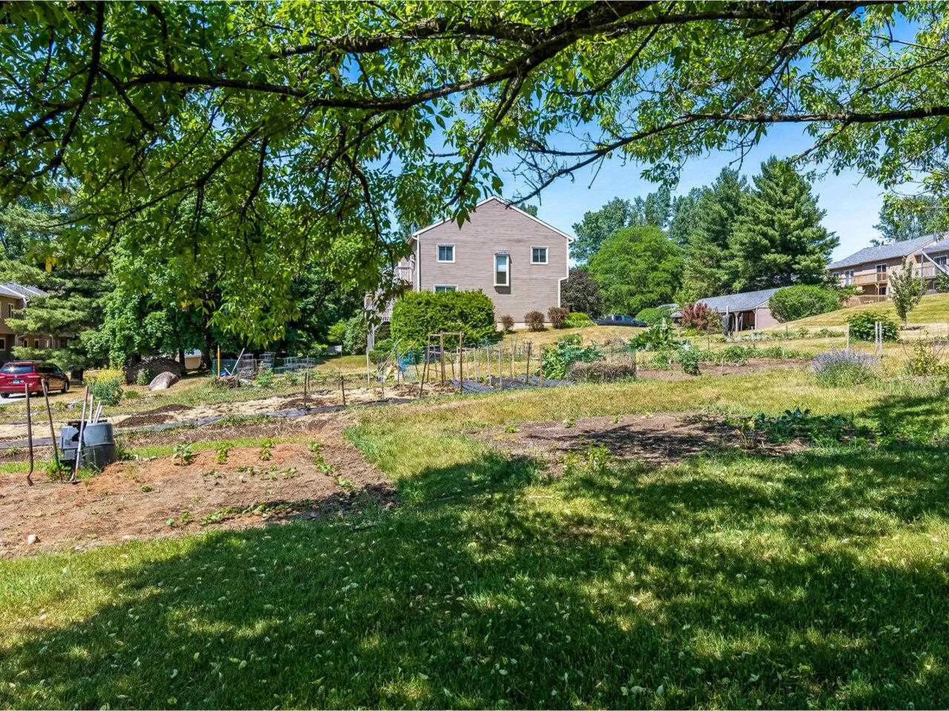 B10 Stonehedge Drive South Burlington VT 05403