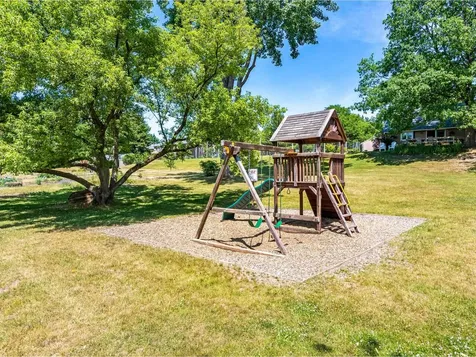 B10 Stonehedge Drive South Burlington VT 05403