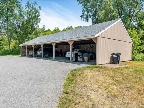 B10 Stonehedge Drive South Burlington VT 05403