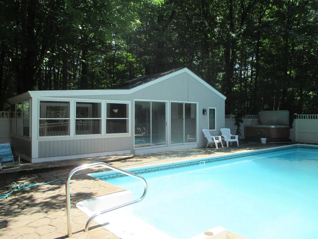 20 Hawthorne Road Windham NH 03087
