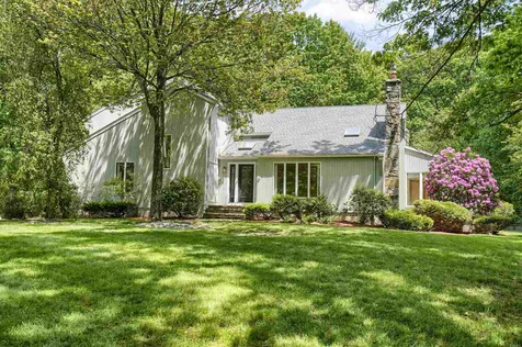 20 Hawthorne Road Windham NH 03087