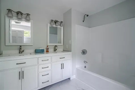 20 Hawthorne Road Windham NH 03087
