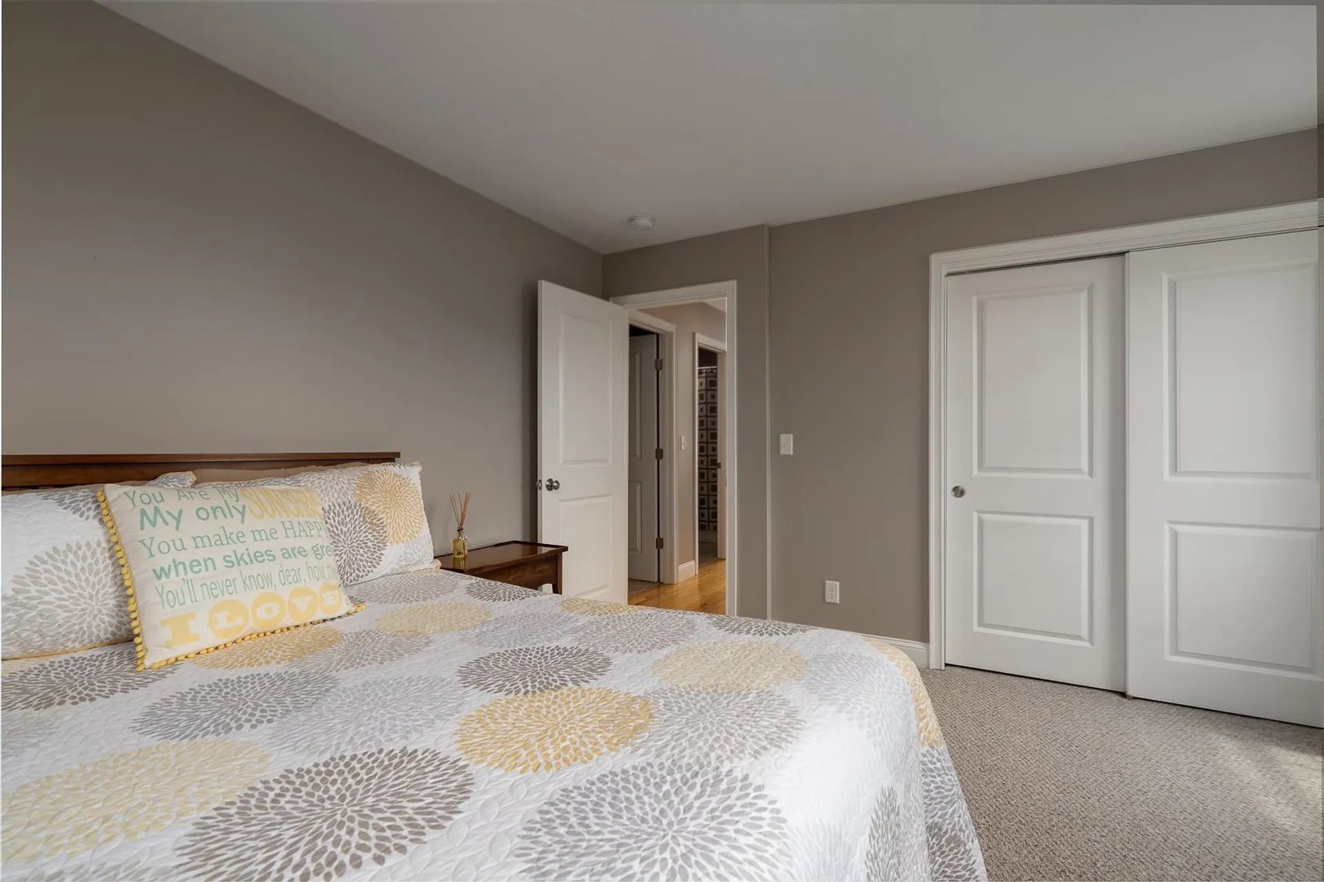 24 Churchill Drive Hooksett NH 03106