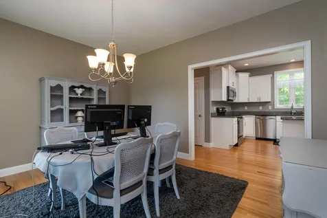 24 Churchill Drive Hooksett NH 03106