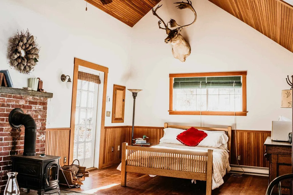 387 Ramsay Hill Road Walpole NH 03608