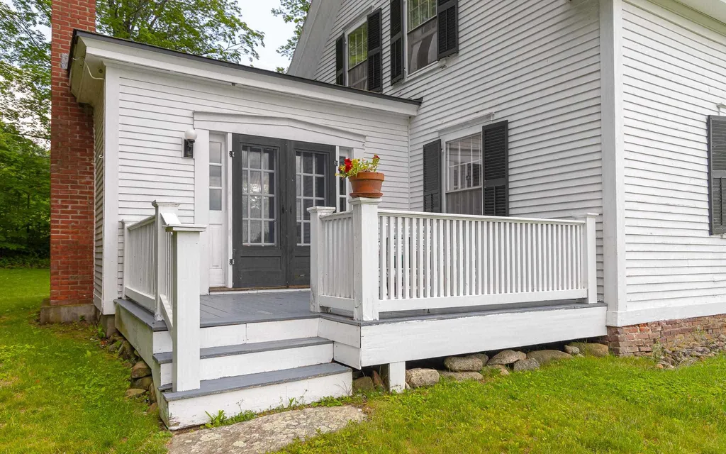387 Ramsay Hill Road Walpole NH 03608