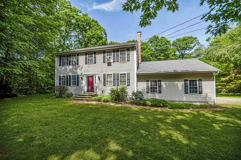 18 Maple Avenue Deerfield NH 03037