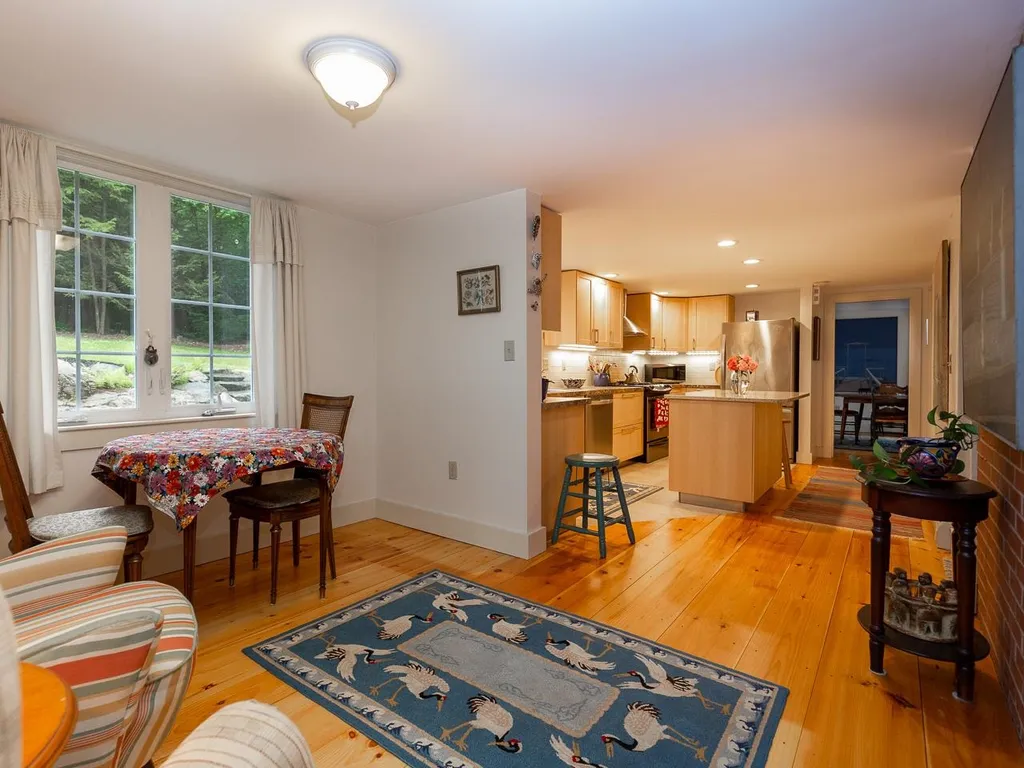103 Madbury Road Durham NH 03824