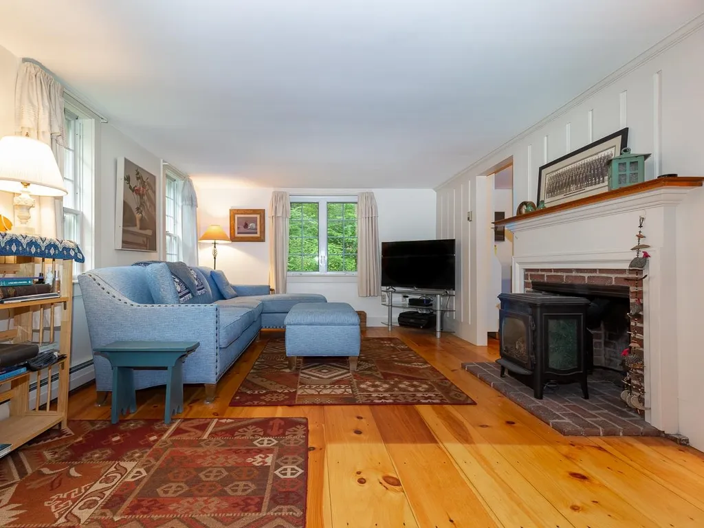 103 Madbury Road Durham NH 03824